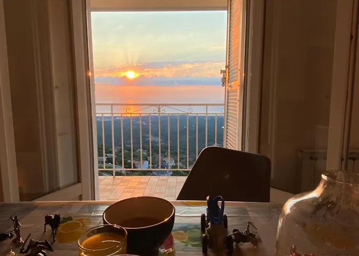 Villa Villa Tout Confort, Vue Mer Exceptionnelle, A Cervione *