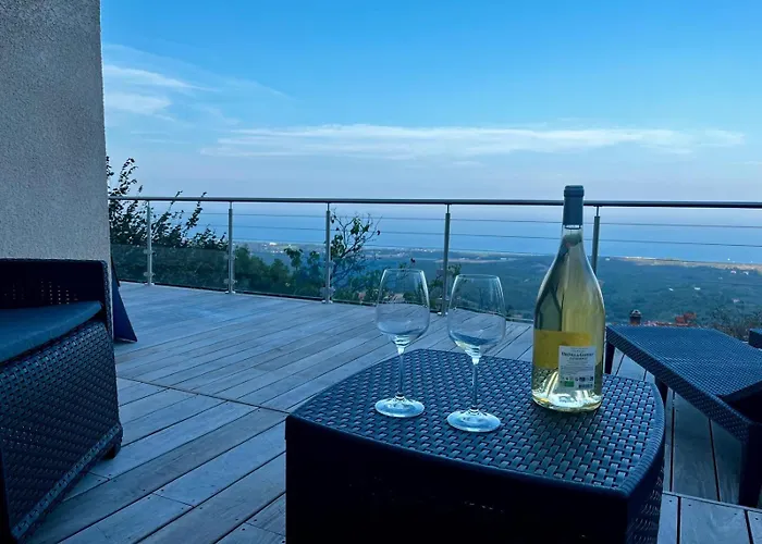 Villa Villa Tout Confort, Vue Mer Exceptionnelle, A Cervione