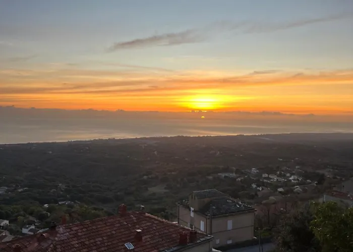 Villa Tout Confort, Vue Mer Exceptionnelle, A Cervione Villa *