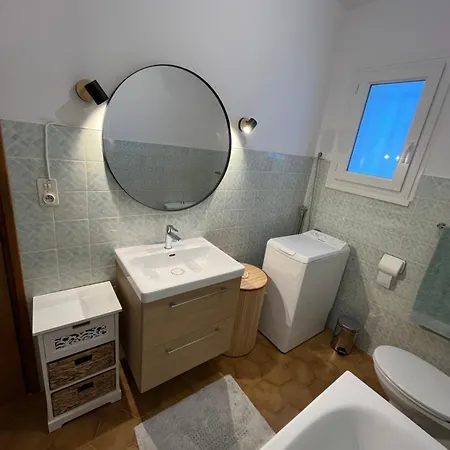 Villa Villa Tout Confort, Vue Mer Exceptionnelle, A Cervione Cervione
